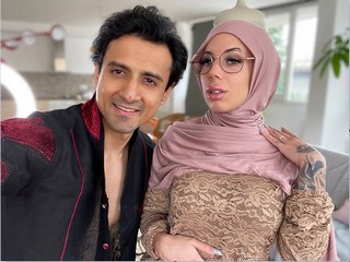 Sultana Begum Sold Her Bur 2022 Niksindian Short Film